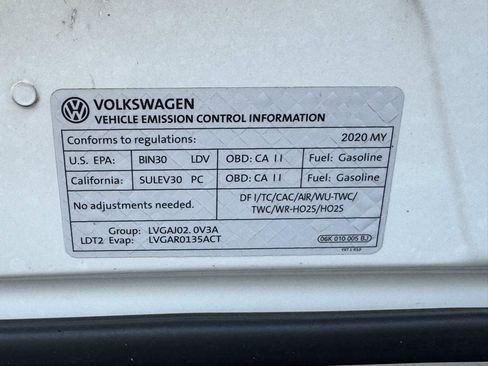 Used 2020 Volkswagen Tiguan SE w/ Panoramic Sunroof Package FWD image 22