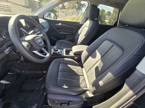 Used 2023 Audi Q5 2.0T Premium image 24