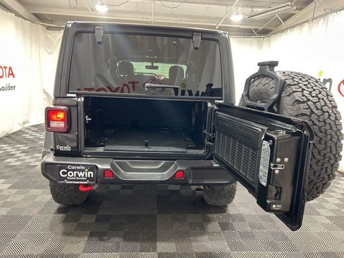 Used 2023 Jeep Wrangler Unlimited Rubicon w/ Cold Weather Group image 18