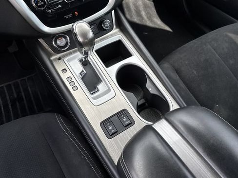 Used 2018 Nissan Murano SV w/ Premium Package FWD image 18