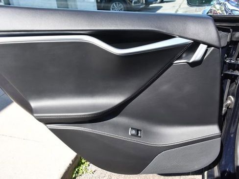 Used 2014 Tesla Model S 85 RWD image 33