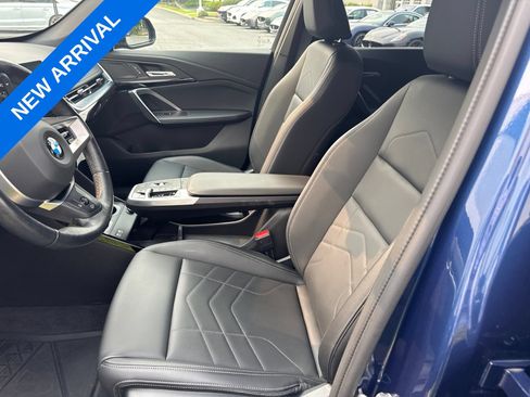 Used 2025 BMW X1 xDrive28i w/ Convenience Package AWD/4WD image 5