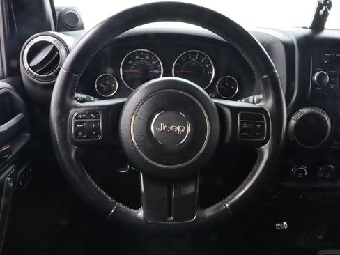 Used 2014 Jeep Wrangler Unlimited Sport w/ Quick Order Package 24S AWD/4WD image 13
