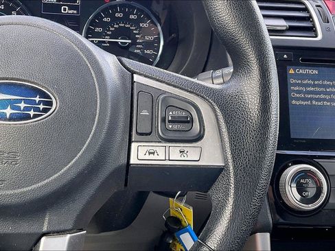 Used 2018 Subaru Forester 2.5i Premium AWD/4WD image 19