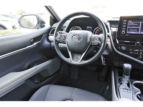 Used 2023 Toyota Camry LE FWD image 8