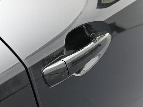 Used 2022 Lexus IS 350 F Sport image 17