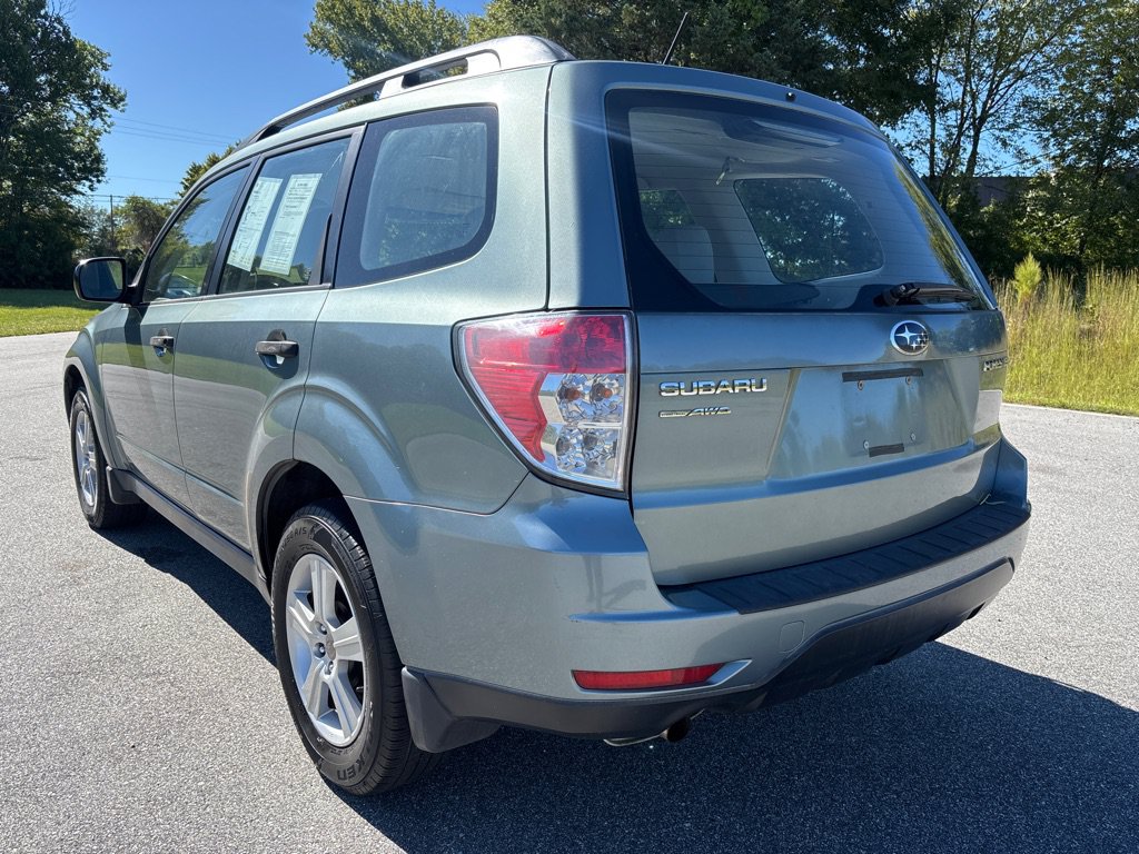 Used 2011 Subaru Forester 2.5X w/ Alloy Wheel Value Pkg AWD/4WD image 3
