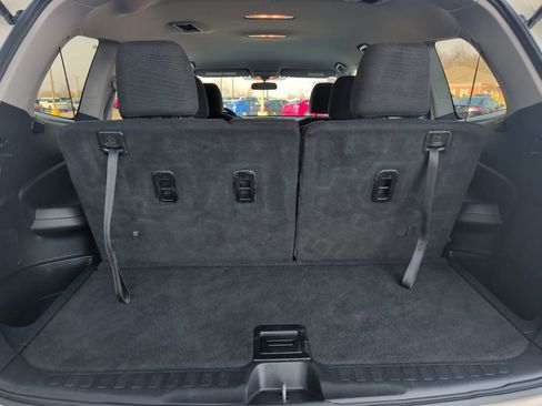 Used 2018 Honda Pilot EX image 21