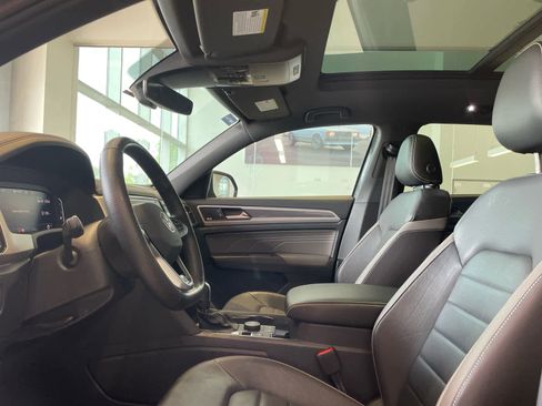 Used 2023 Volkswagen Atlas Cross Sport SEL Premium R-Line image 11