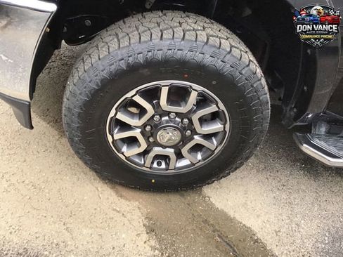 Used 2019 RAM 2500 Limited AWD/4WD image 19