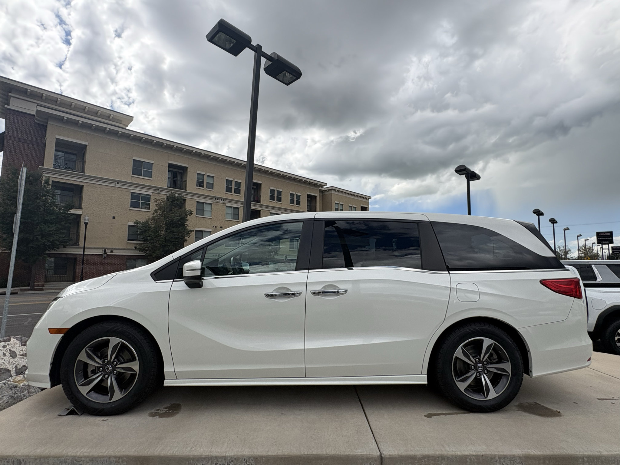 Used 2019 Honda Odyssey Touring image 11