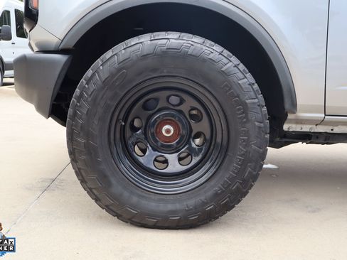Used 2023 Ford Bronco Big Bend AWD/4WD image 9