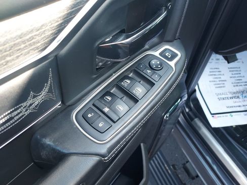 Used 2022 RAM 2500 Limited AWD/4WD image 11