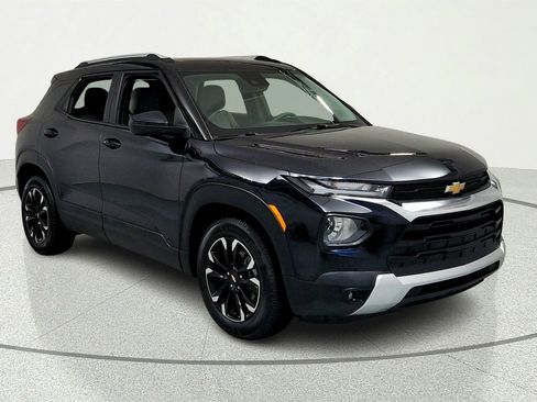 Used 2021 Chevrolet TrailBlazer LT w/ Convenience Package FWD image 7
