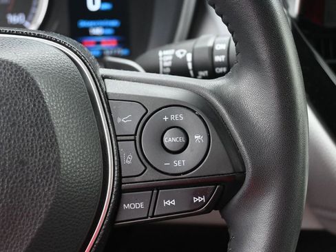 Used 2020 Toyota Corolla SE image 12