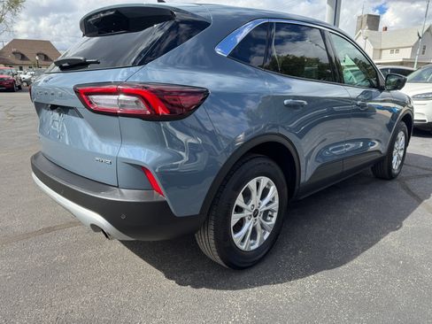 Used 2023 Ford Escape Active w/ Tech Pack #2 image 5