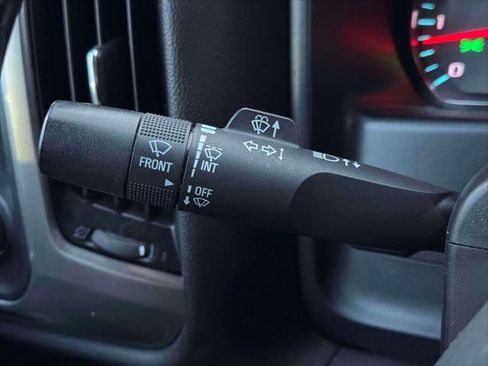 Used 2018 Chevrolet Silverado 1500 LT w/ All Star Edition image 20