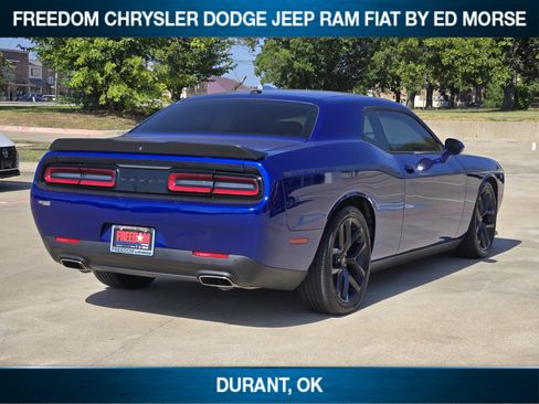 Used 2022 Dodge Challenger GT w/ Blacktop Package RWD image 3