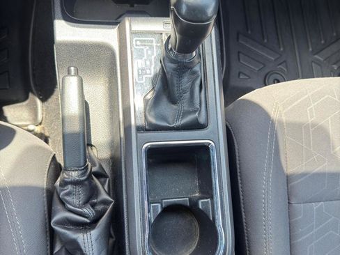 Used 2019 Toyota Tacoma TRD Sport AWD/4WD image 10