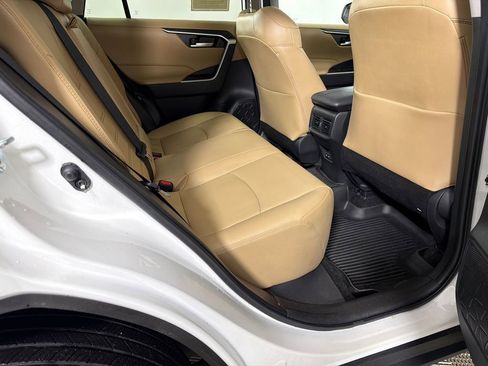 Used 2024 Toyota RAV4 XLE Premium image 16
