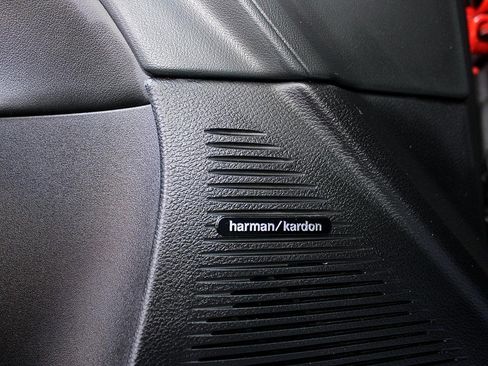 Used 2022 Dodge Challenger SRT Hellcat Redeye image 25