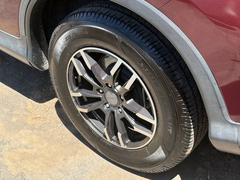 Used 2015 Honda CR-V LX image 4