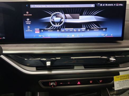 New 2026 BMW X5 xDrive40i w/ M Sport Package AWD/4WD image 24