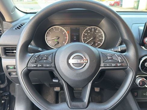 Used 2024 Nissan Sentra S FWD image 20
