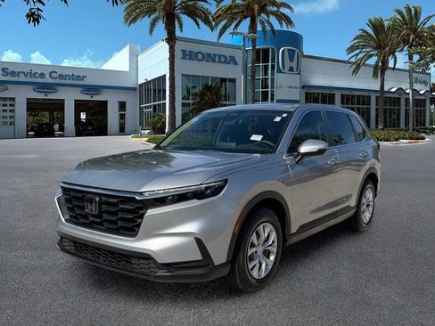 Used 2025 Honda CR-V LX image 4