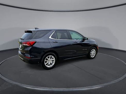 Used 2022 Chevrolet Equinox LT FWD image 8
