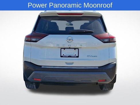 Used 2021 Nissan Rogue SV w/ Premium Package image 5