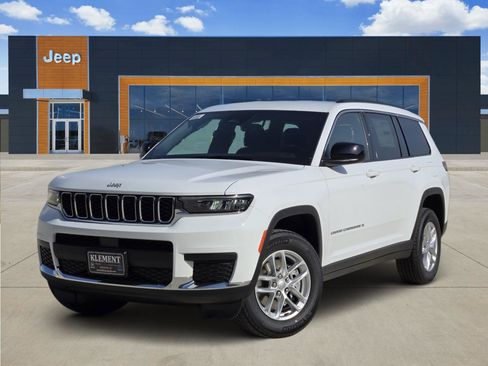 New 2026 Jeep Grand Cherokee L Laredo AWD/4WD image 1