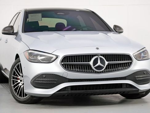 Used 2022 Mercedes-Benz C 300 C 300 w/ Exclusive Trim Package image 2