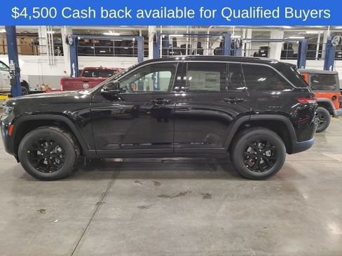 New 2026 Jeep Grand Cherokee Altitude AWD/4WD image 8