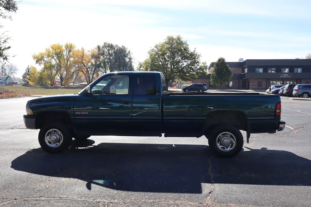 Used 1997 Dodge Ram 2500 Truck 4x4 Club Cab image 9
