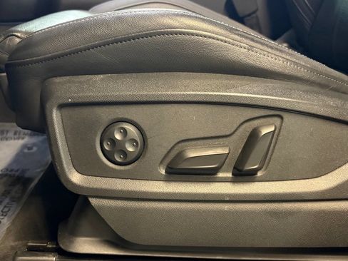 Used 2021 Audi Q5 2.0T Premium Plus w/ Premium Plus Package AWD/4WD image 21