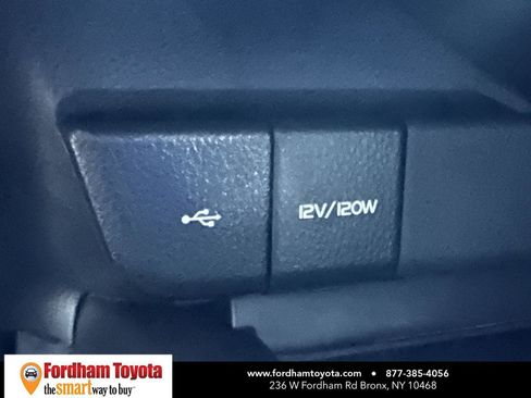 Used 2023 Toyota Camry SE AWD/4WD image 19