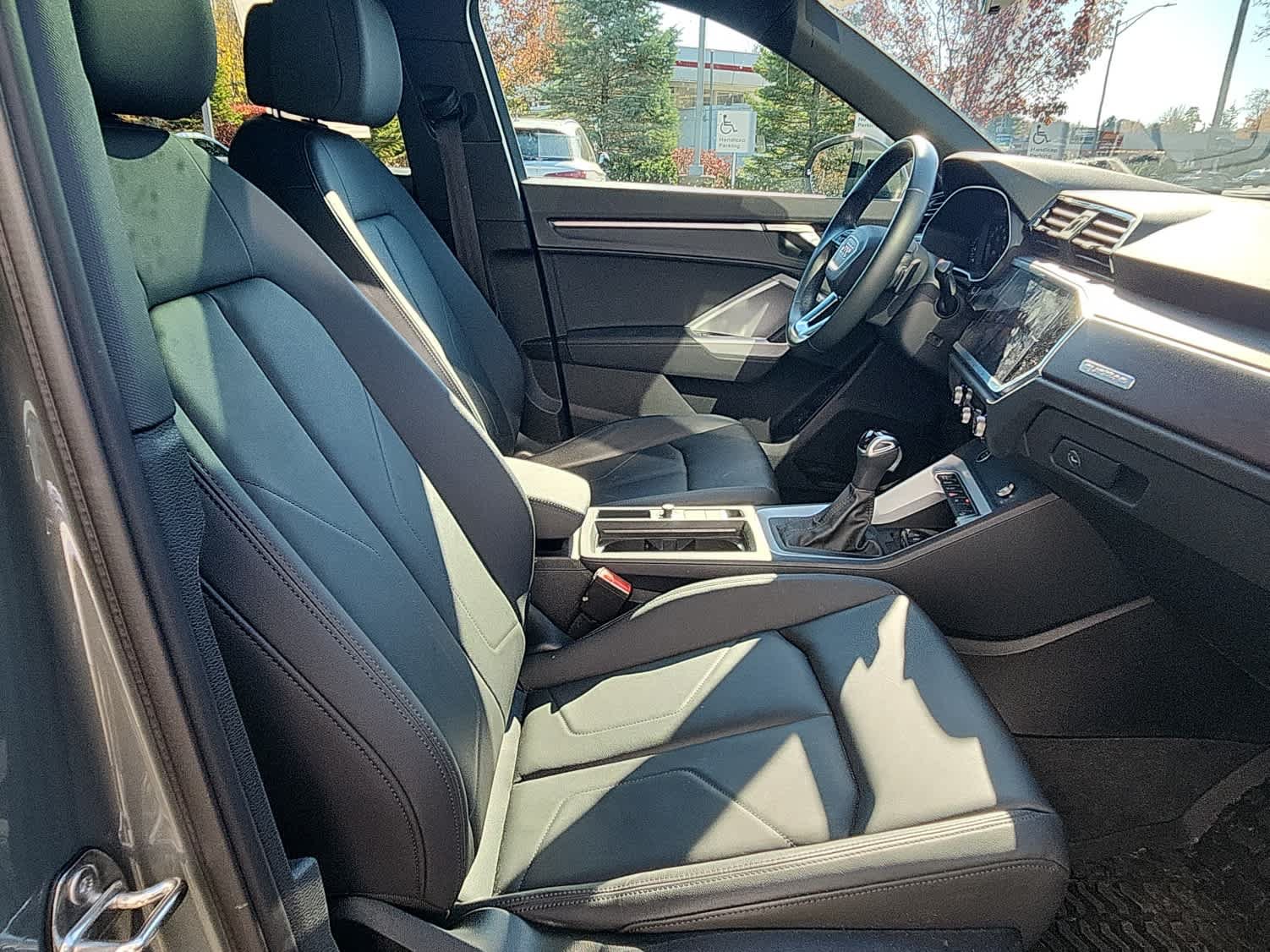 Used 2024 Audi Q3 2.0T Premium Plus AWD/4WD image 19