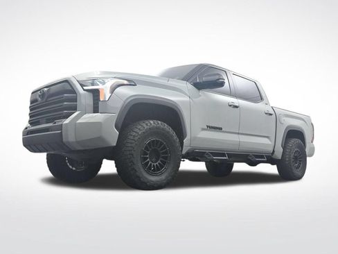 Used 2024 Toyota Tundra SR5 w/ SR5 Premium Package AWD/4WD image 28