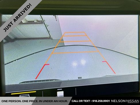 Used 2019 Chevrolet Silverado 1500 LT w/ Texas Edition image 13