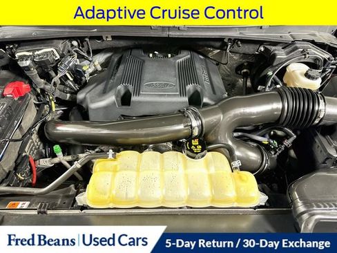 Used 2018 Ford Expedition Limited w/ Equipment Group 302A AWD/4WD image 40