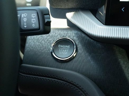 New 2026 Ford Explorer Platinum RWD image 30