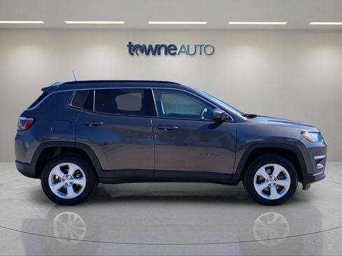 Used 2021 Jeep Compass Latitude AWD/4WD image 6
