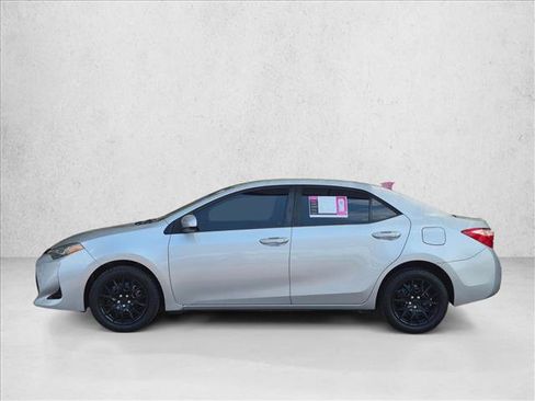 Used 2019 Toyota Corolla LE FWD image 8