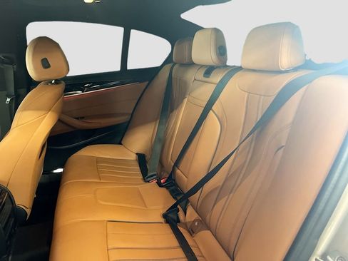 Used 2019 BMW 540i 540i w/ Convenience Package image 25