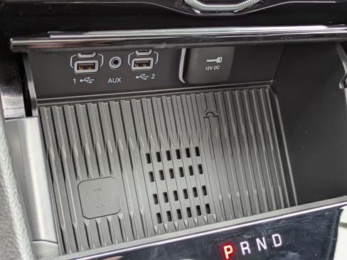 New 2026 Jeep Grand Cherokee Altitude image 15