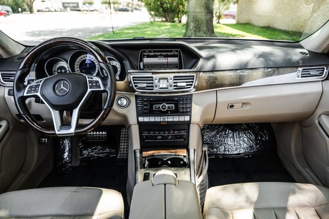 Used 2015 Mercedes-Benz E 350 4MATIC Wagon image 8