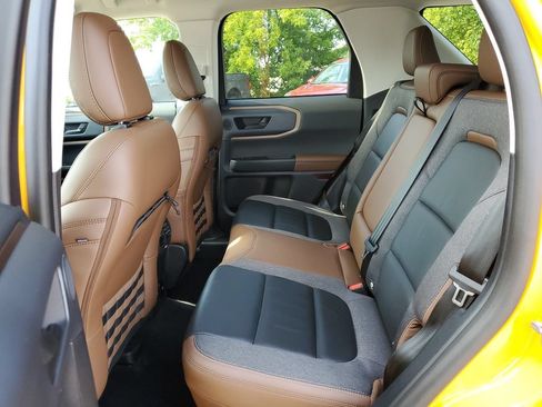 Certified 2023 Ford Bronco Sport Outer Banks w/ Tech Package AWD/4WD image 14