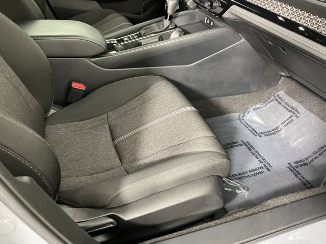 Used 2024 Honda Accord Sport image 11