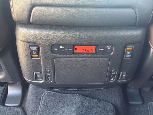 Used 2019 Nissan Armada Platinum w/ Captain's Chairs Package image 36